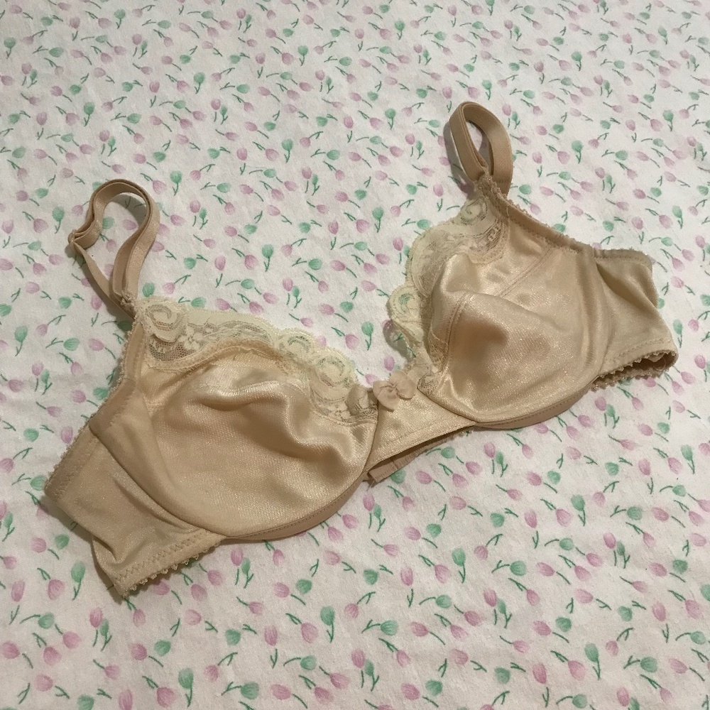 Vintage Unpadded Lace Bra 32A Cream Tan Bow